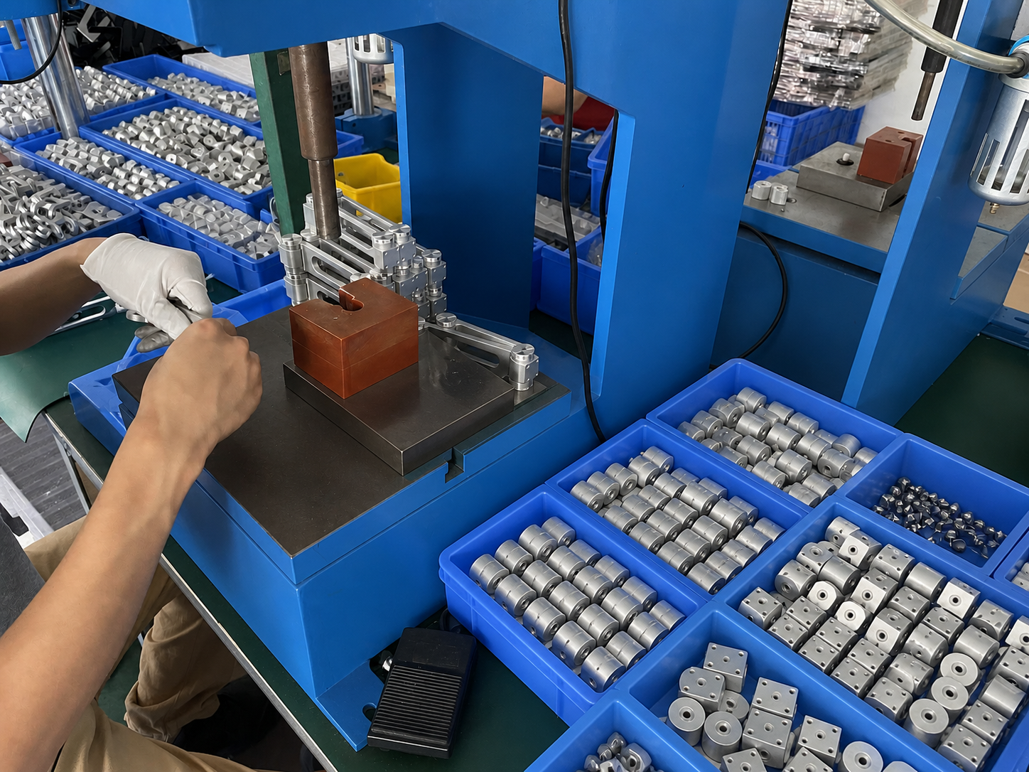 POS stand components being assembled in Haiyuan's Zhuhai factory